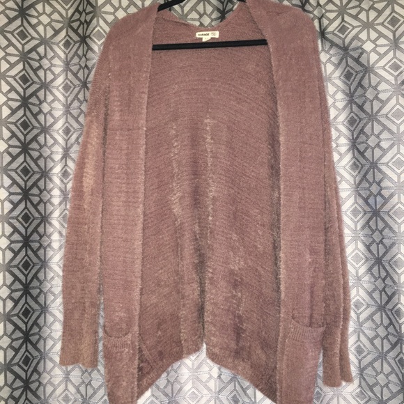 Cardigan - Picture 2 of 4